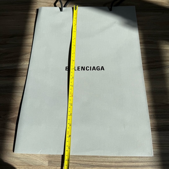 Balenciaga Shopping Bag - Picture 6 of 8